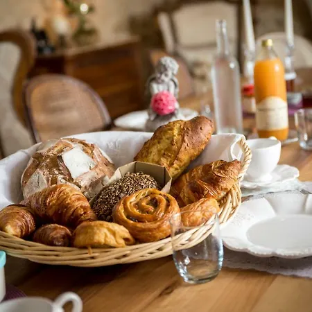 Couette-café Mas De L'ilon *