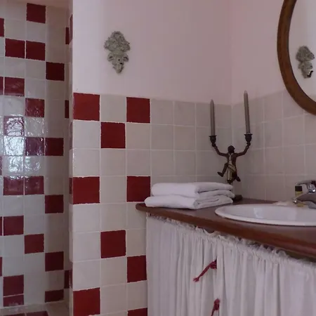 Mas De L'ilon Couette-café Vallabrègues