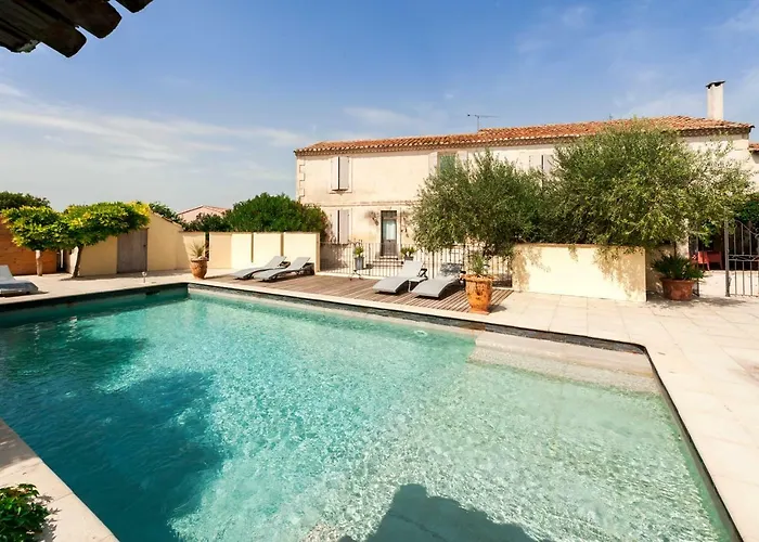 Mas De L'ilon Bed & Breakfast *